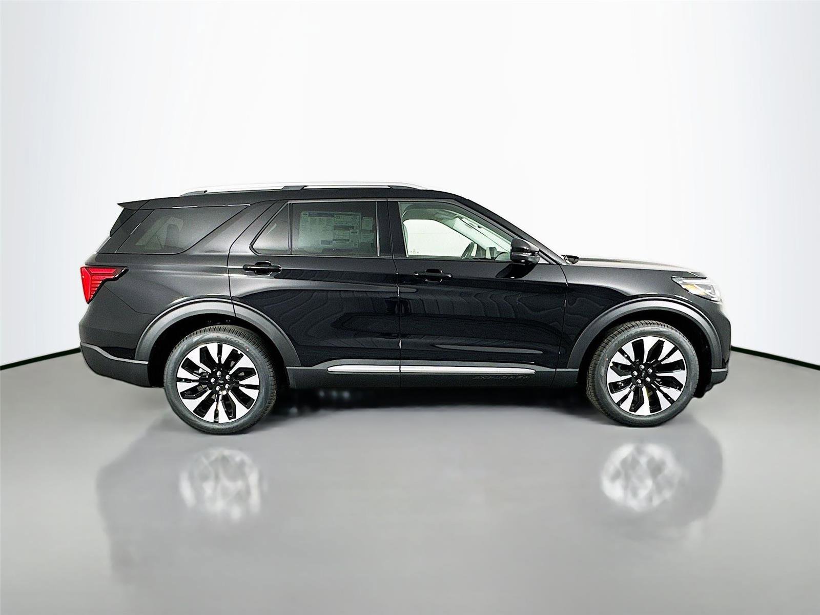 New 2026 Ford Explorer Platinum image 18