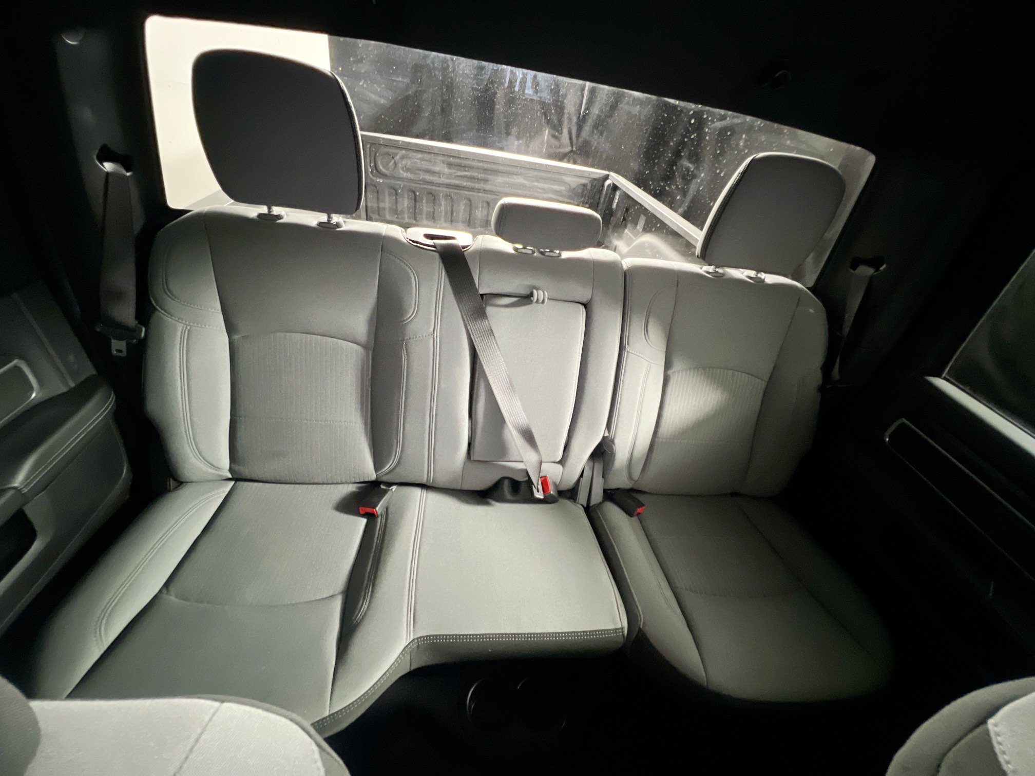 Used 2024 RAM 2500 Big Horn w/ Bed Utility Group image 33