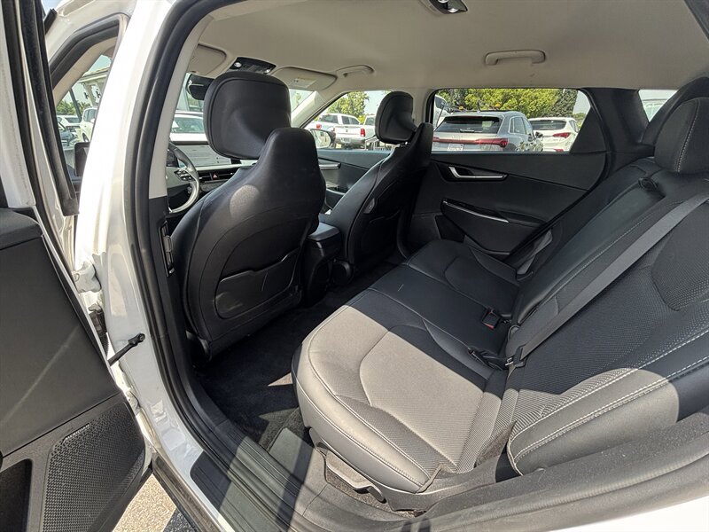 Used 2022 Kia EV6 Wind RWD image 17