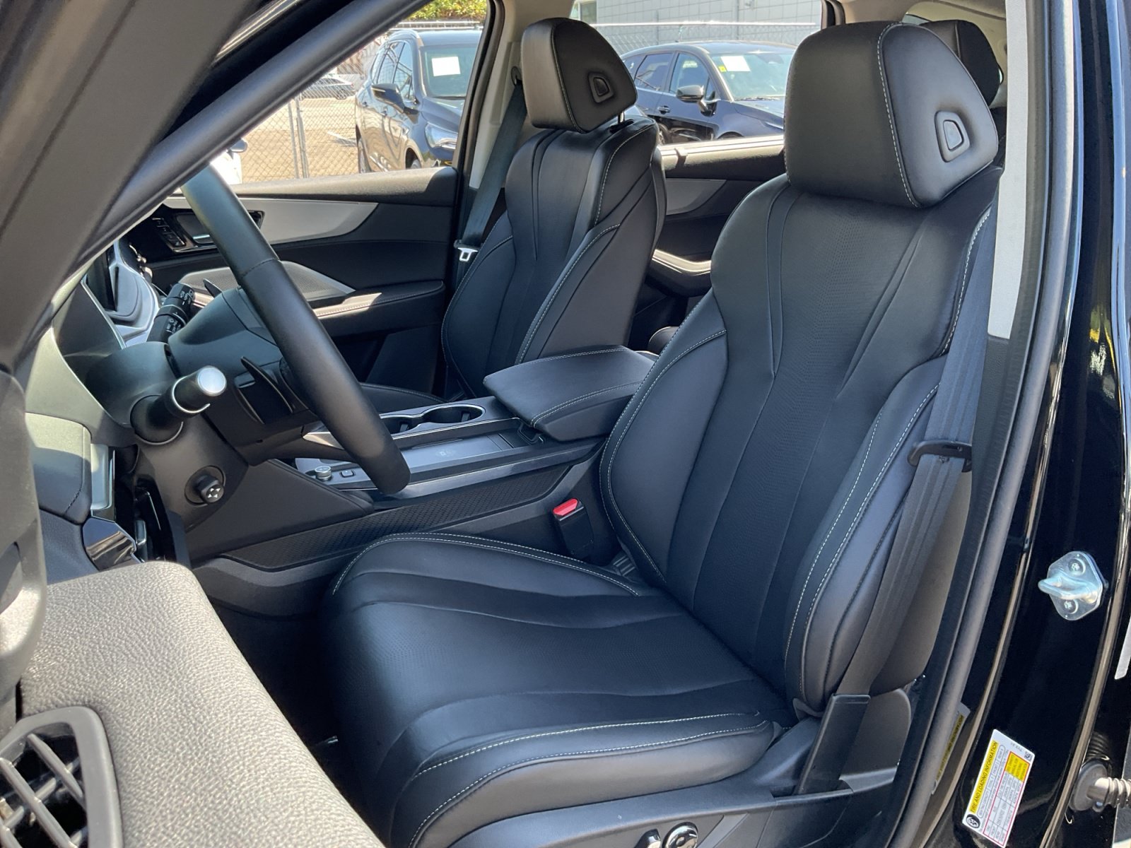 Used 2025 Acura MDX w/ Technology Package AWD/4WD image 18