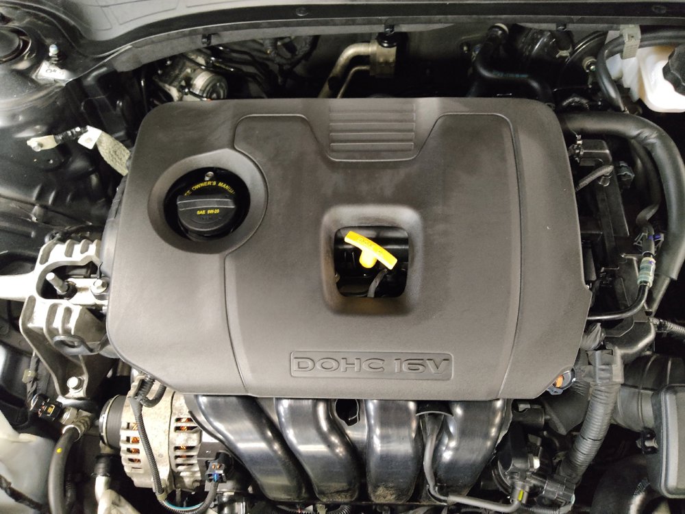 Used 2021 Kia Forte LXS FWD image 30