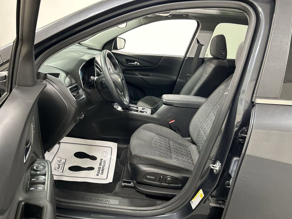 Used 2023 Chevrolet Equinox LT image 9