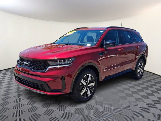 Certified 2023 Kia Sorento S FWD image 3