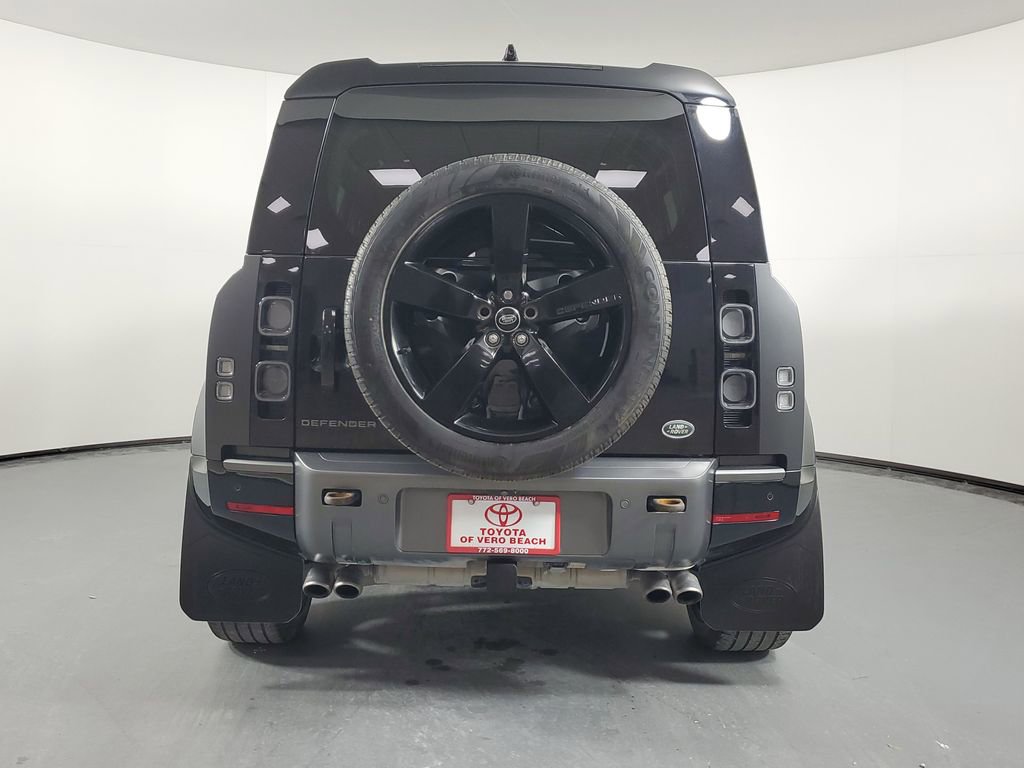 Used 2023 Land Rover Defender 110 Carpathian Edition image 5