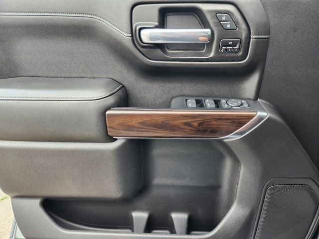 Used 2020 GMC Sierra 1500 SLT image 24