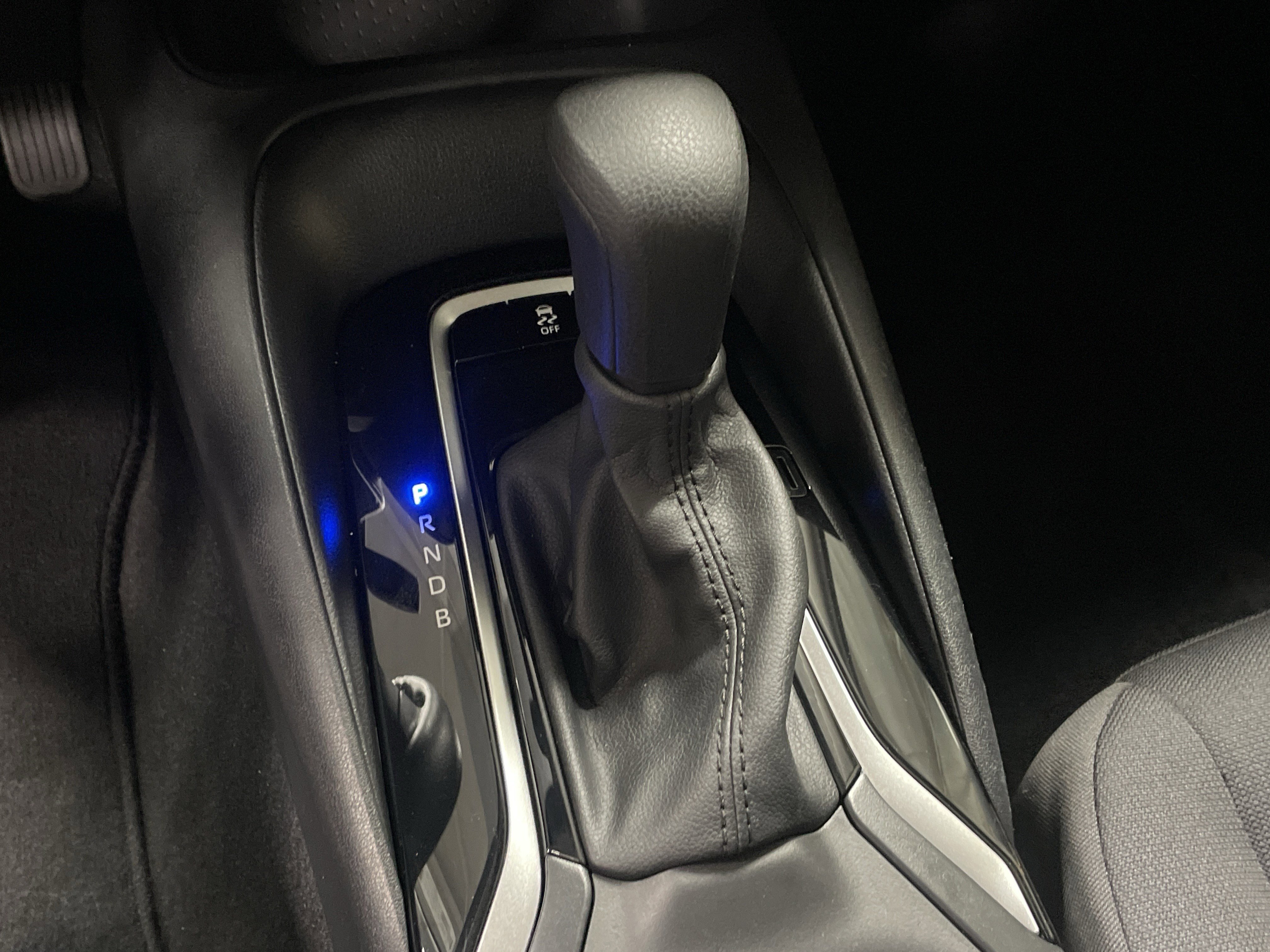 Used 2024 Toyota Corolla LE image 26