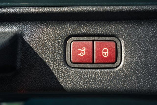 New 2026 Mercedes-Benz S 580 4MATIC Sedan image 12