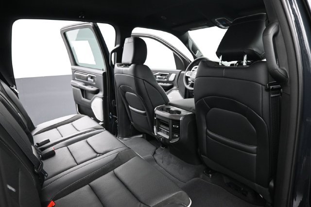 New 2027 RAM 1500 Laramie AWD/4WD image 25