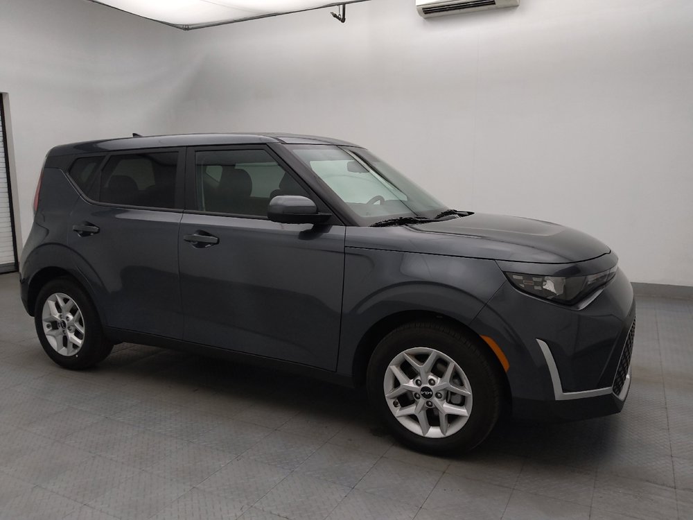 Used 2025 Kia Soul LX w/ LX Technology Package image 11
