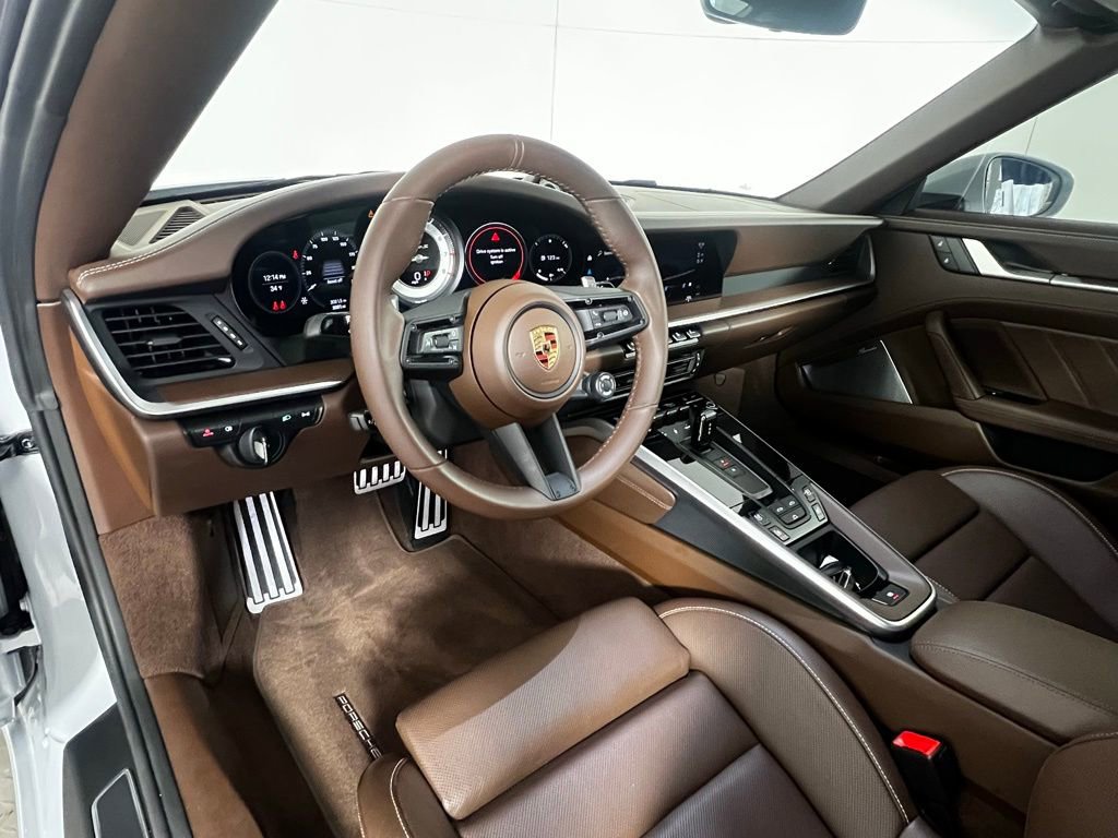 Certified 2025 Porsche 911 Turbo S image 4