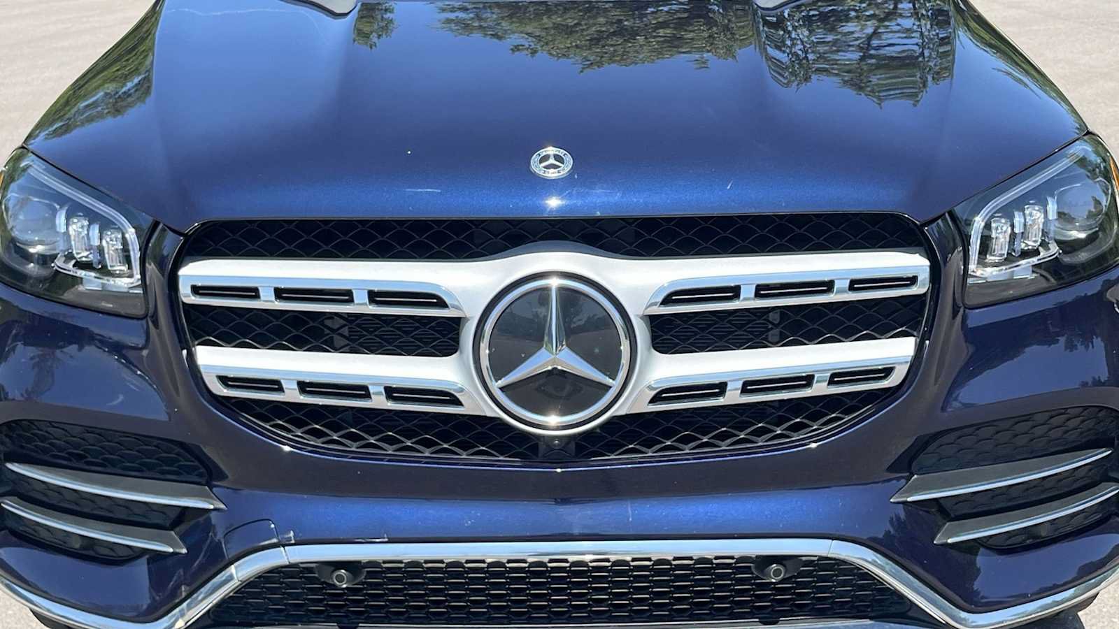 Used 2022 Mercedes-Benz GLS 450 4MATIC image 20