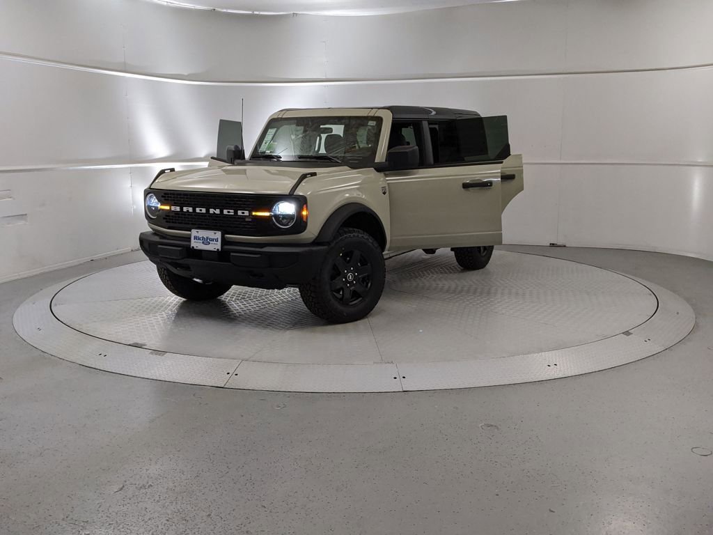 New 2025 Ford Bronco Big Bend image 12