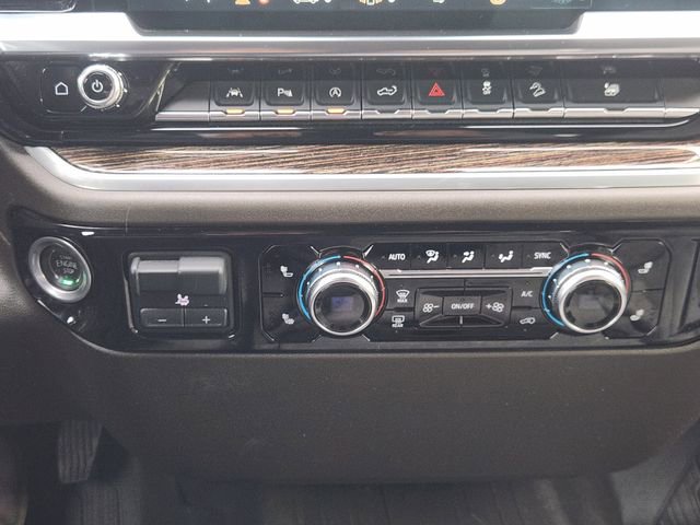 Used 2024 GMC Sierra 1500 SLE w/ Preferred Package image 17