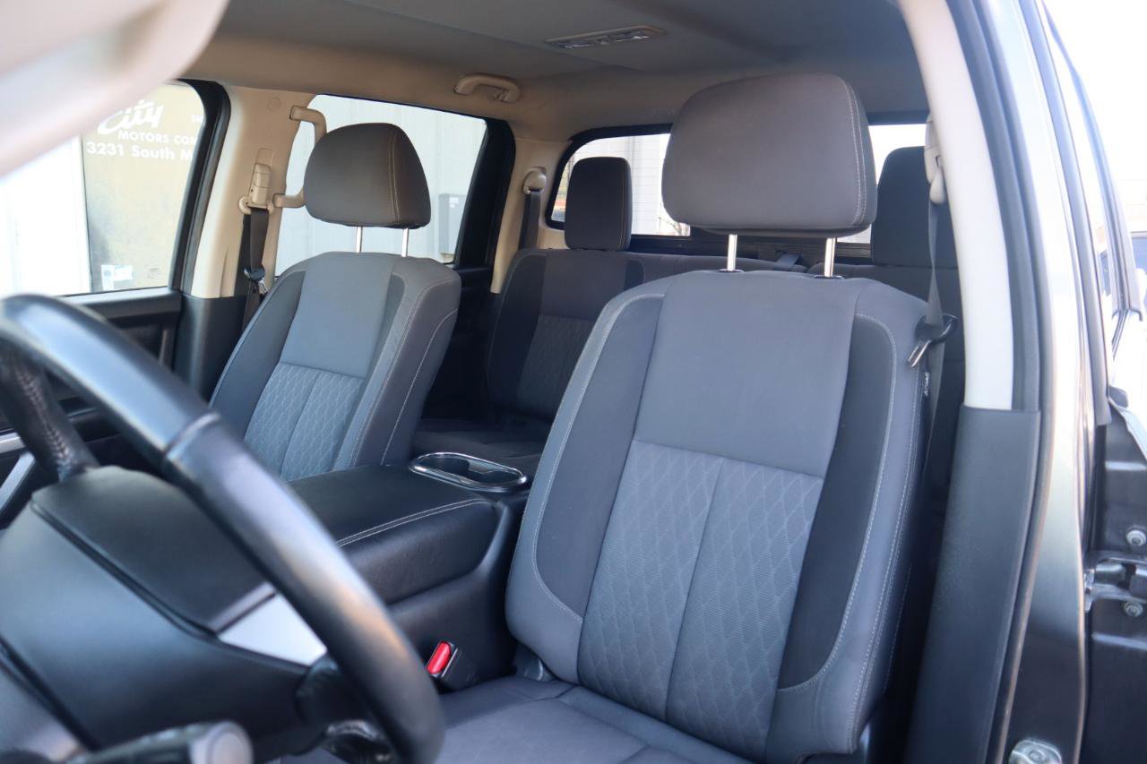 Used 2021 Nissan Titan SV w/ SV Convenience Package AWD/4WD image 63