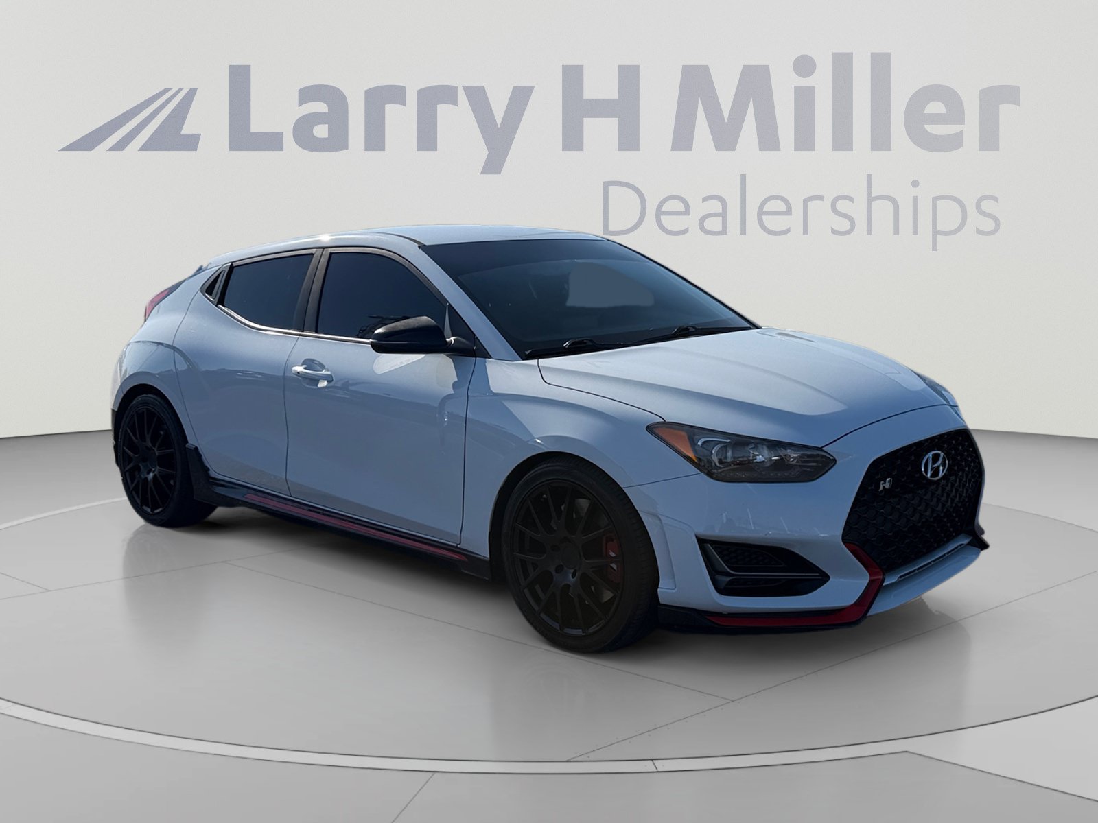 Used 2020 Hyundai Veloster N w/ Performance Package FWD image 7