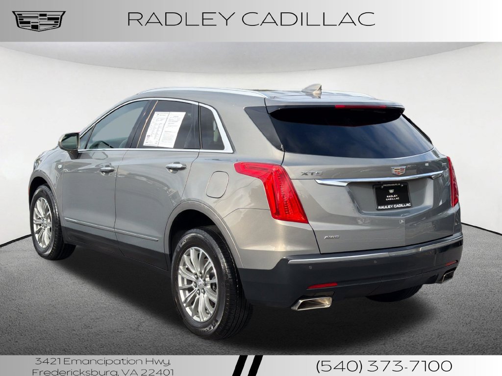 Used 2018 Cadillac XT5 Luxury w/ Driver Awareness Package AWD/4WD image 17