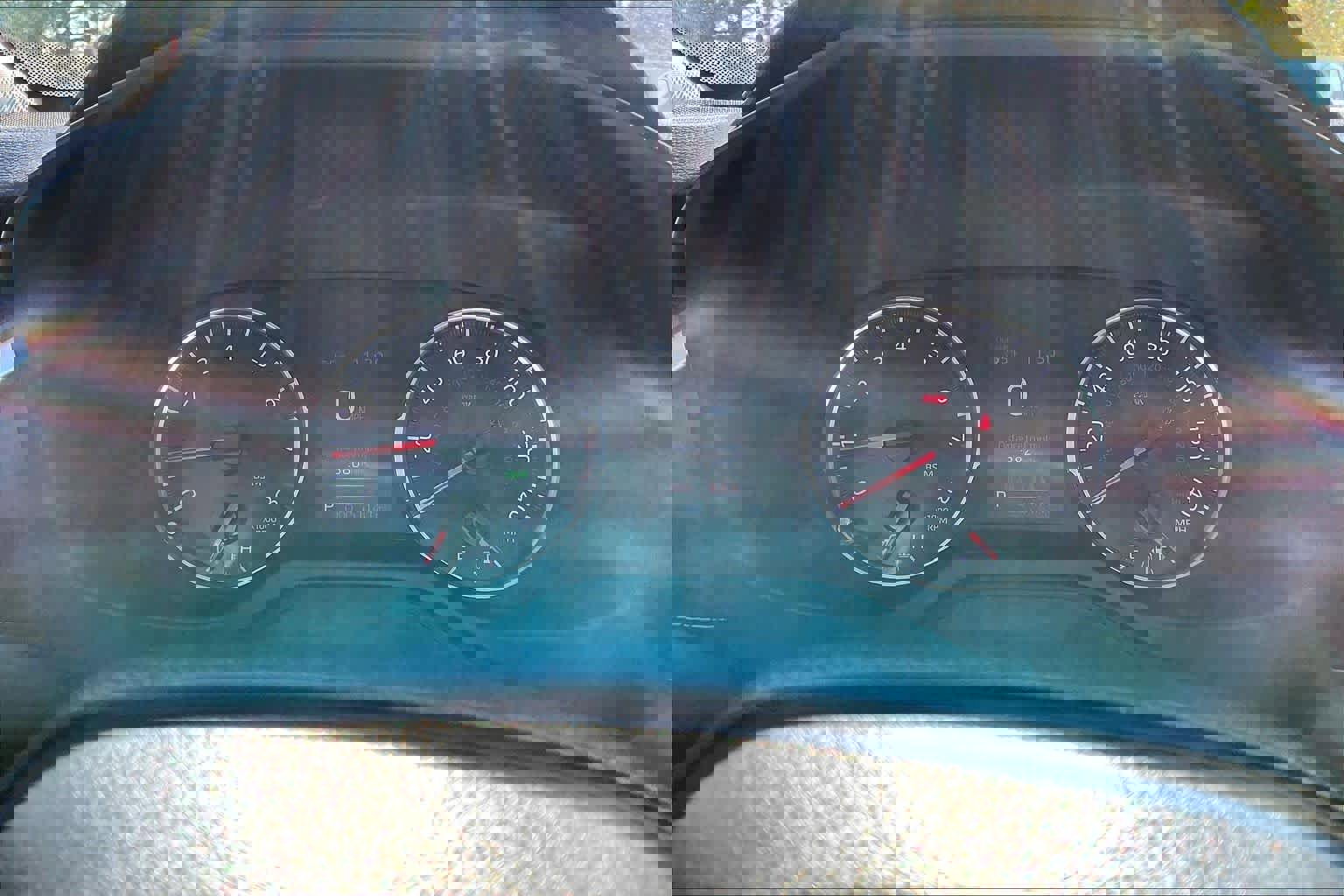 Used 2019 Toyota RAV4 LE w/ Carpet Mat Package image 21