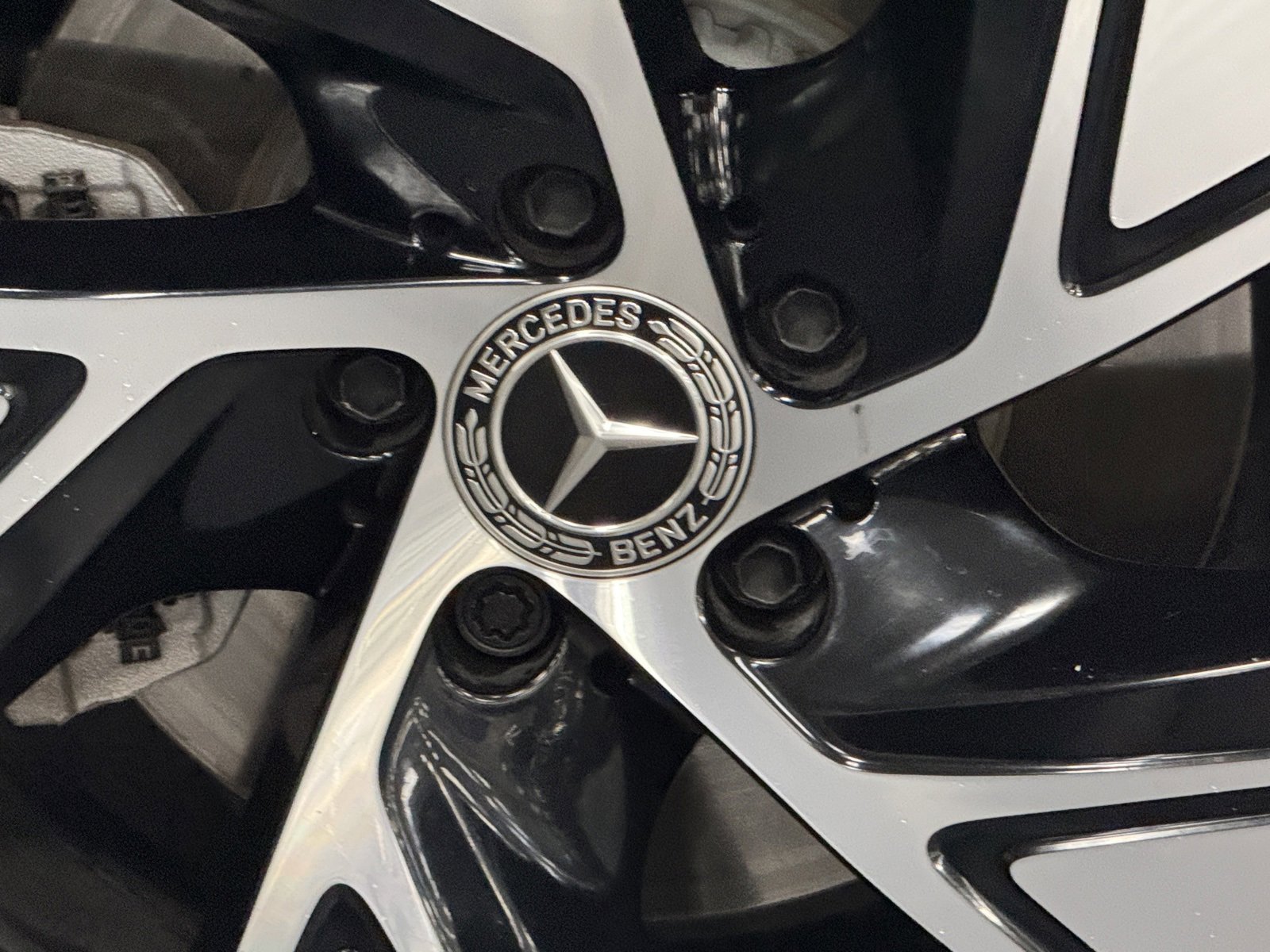 Certified 2023 Mercedes-Benz GLC 300 image 19