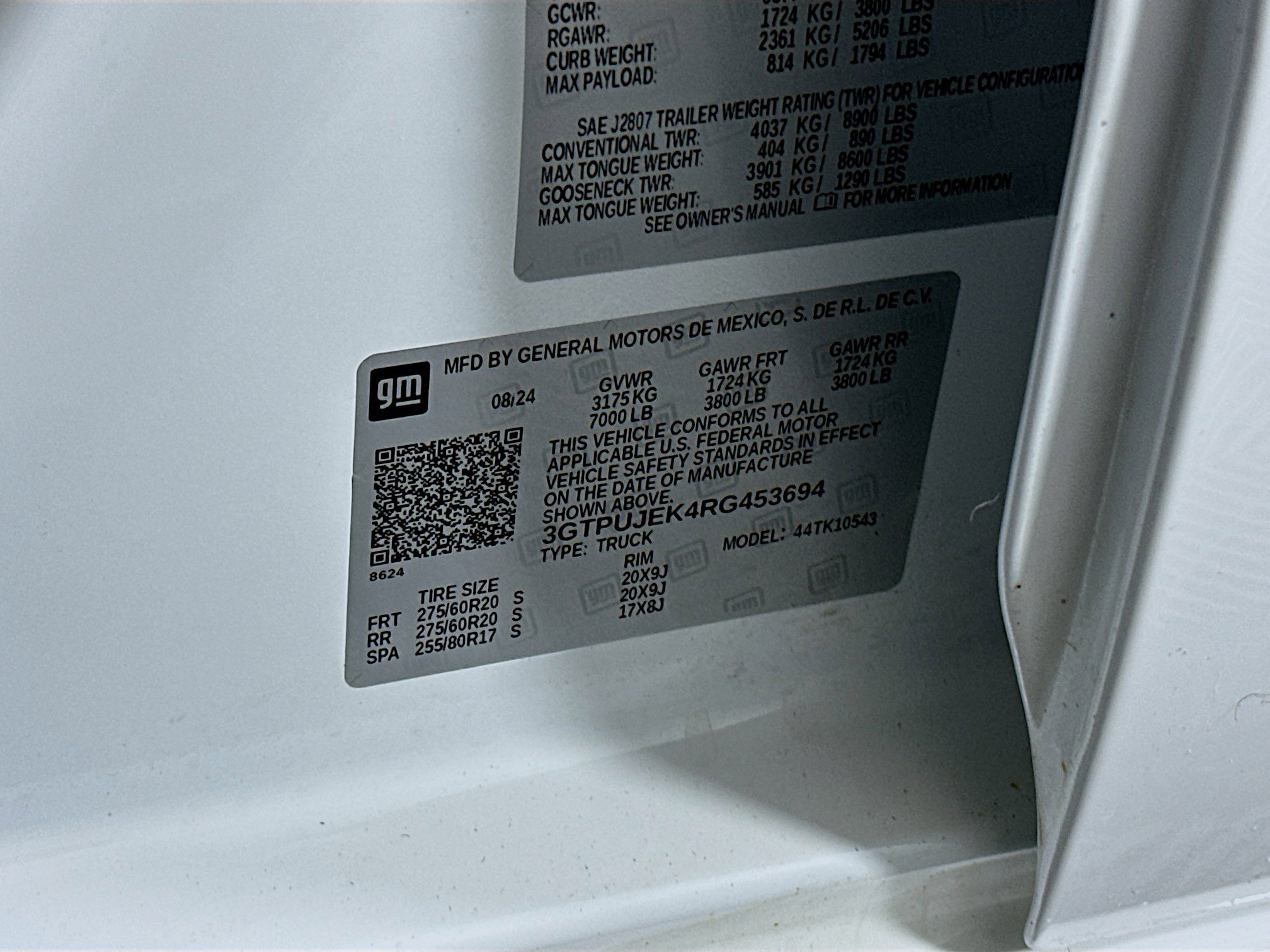 Used 2024 GMC Sierra 1500 Elevation image 12