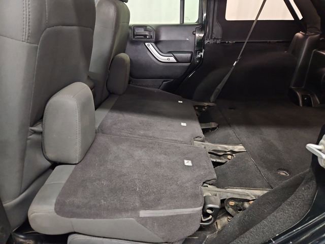 Used 2012 Jeep Wrangler Unlimited Sahara w/ Dual Top Group image 37