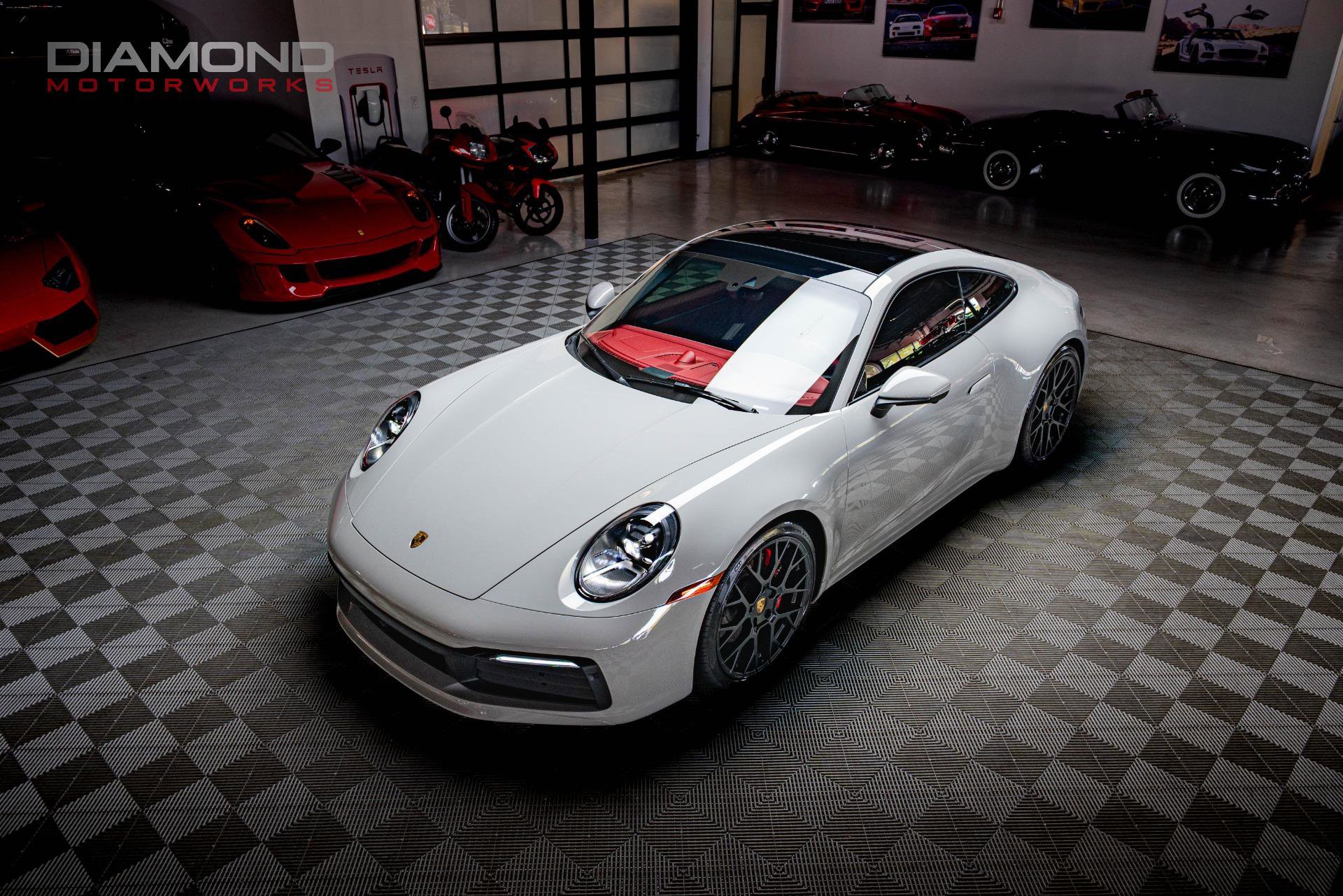 Used 2024 Porsche 911 Carrera S image 2