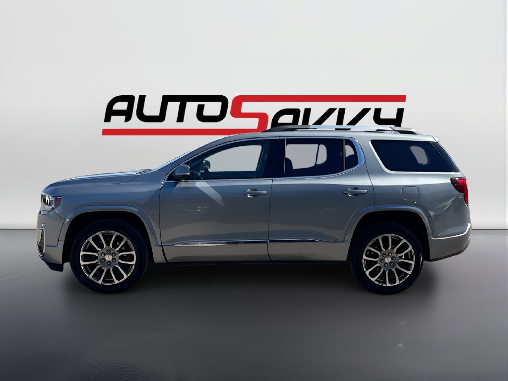 Used 2023 GMC Acadia Denali w/ Denali Ultimate Package FWD image 4