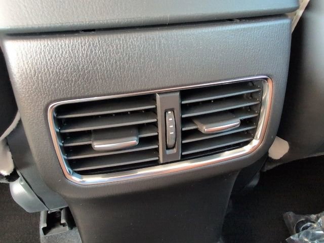 Used 2025 MAZDA CX-5 AWD 2.5 S w/ Preferred Package image 12