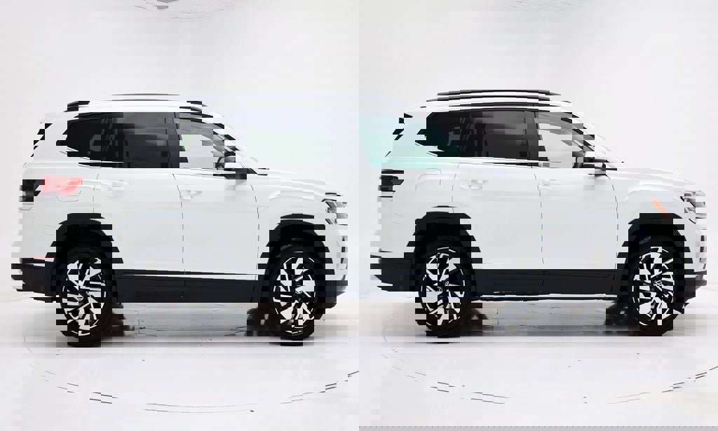 Used 2025 Volkswagen Atlas SE video 2