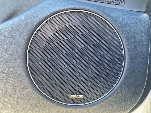 Used 2022 Genesis GV70 3.5T Sport w/ Sport Prestige Package image 25