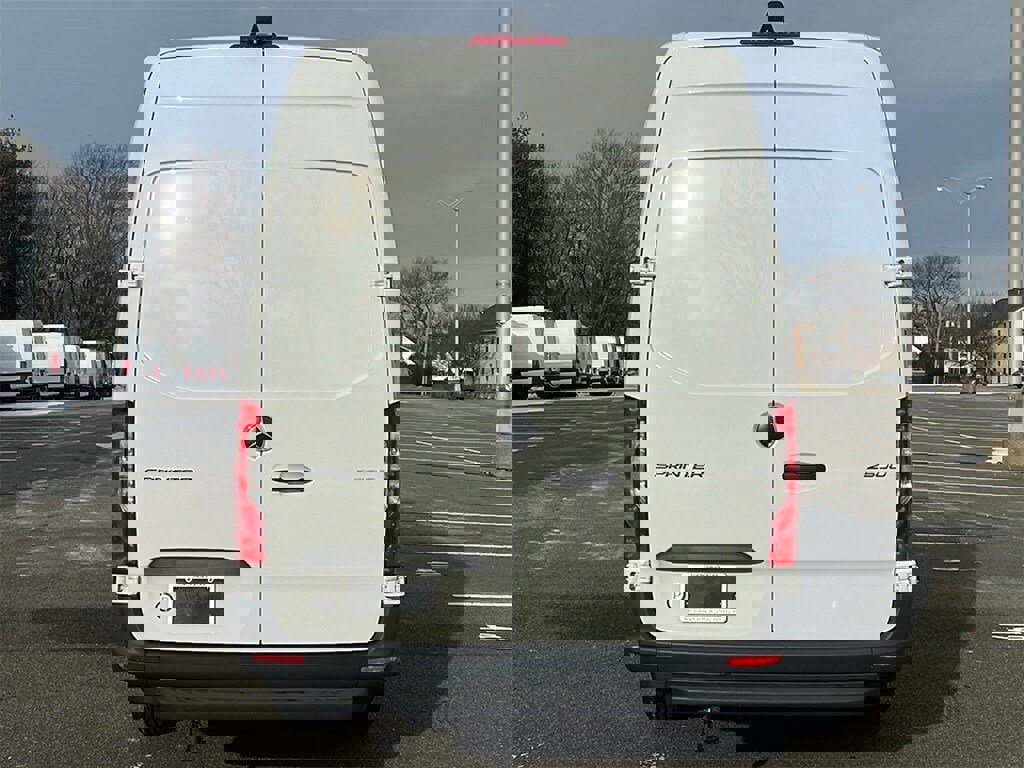 New 2025 Mercedes-Benz Sprinter 2500 image 5