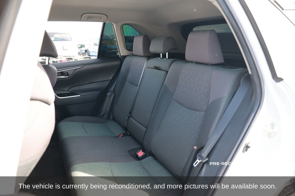 Used 2023 Toyota RAV4 XLE image 12