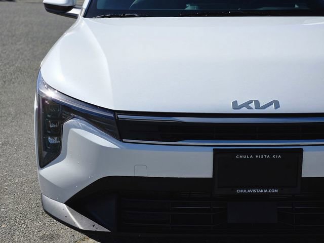New 2026 Kia K4 FWD image 2