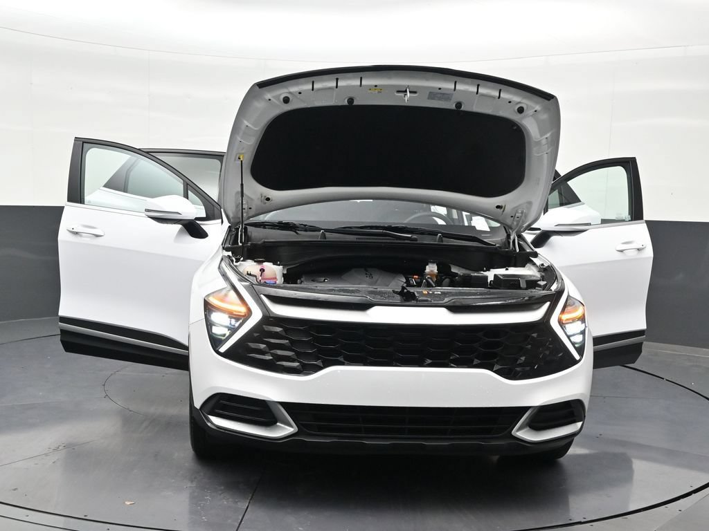 Used 2024 Kia Sportage EX FWD image 37