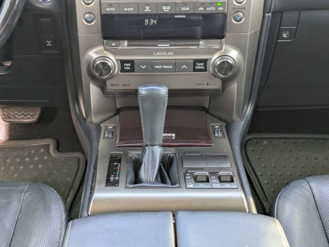 Used 2016 Lexus GX 460 w/ Premium Package AWD/4WD image 18
