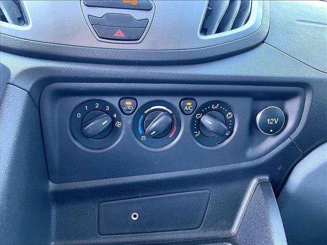 Used 2019 Ford Transit 250 130 Low Roof image 23