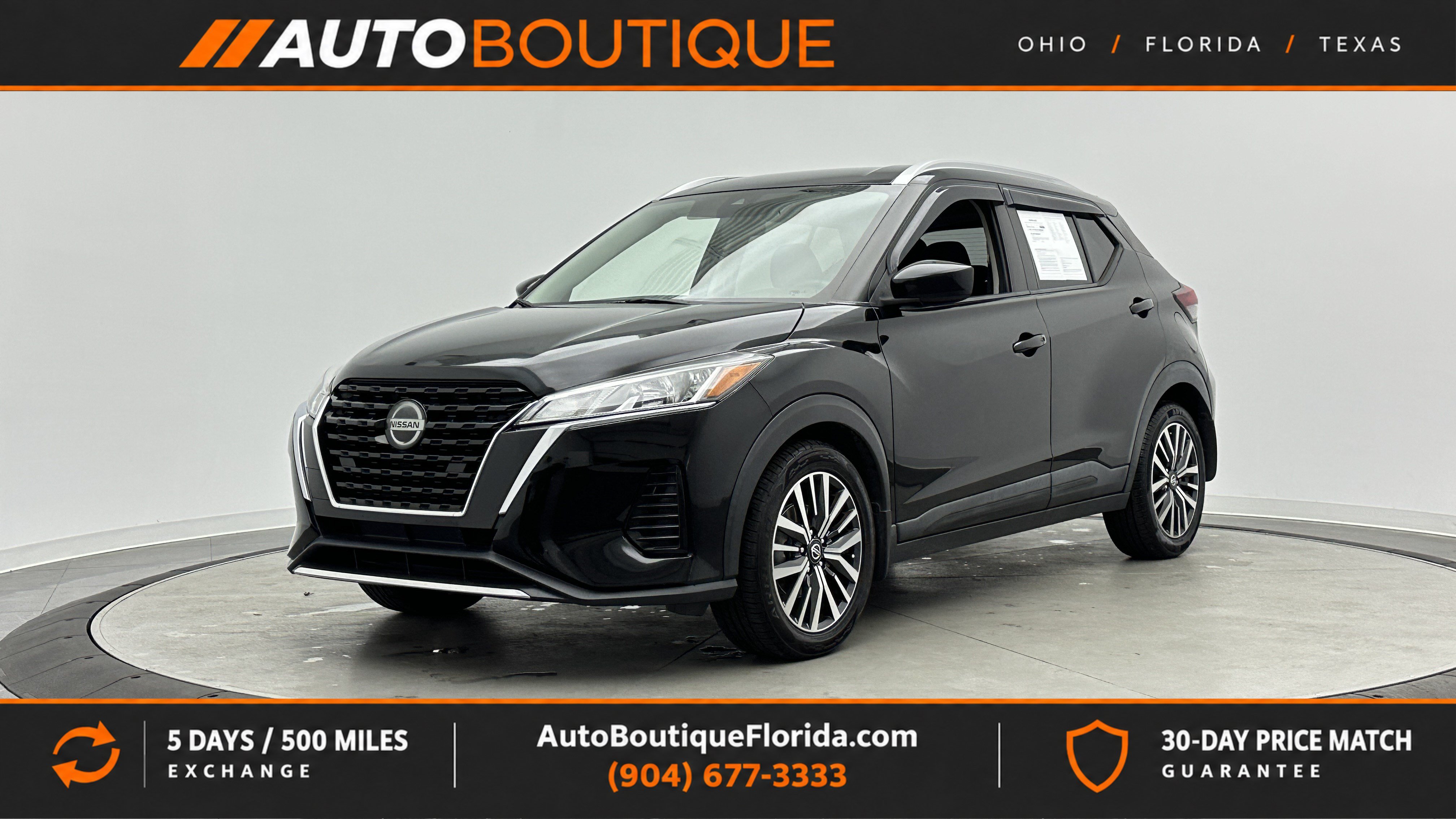 Used 2021 Nissan Kicks SV FWD image 1