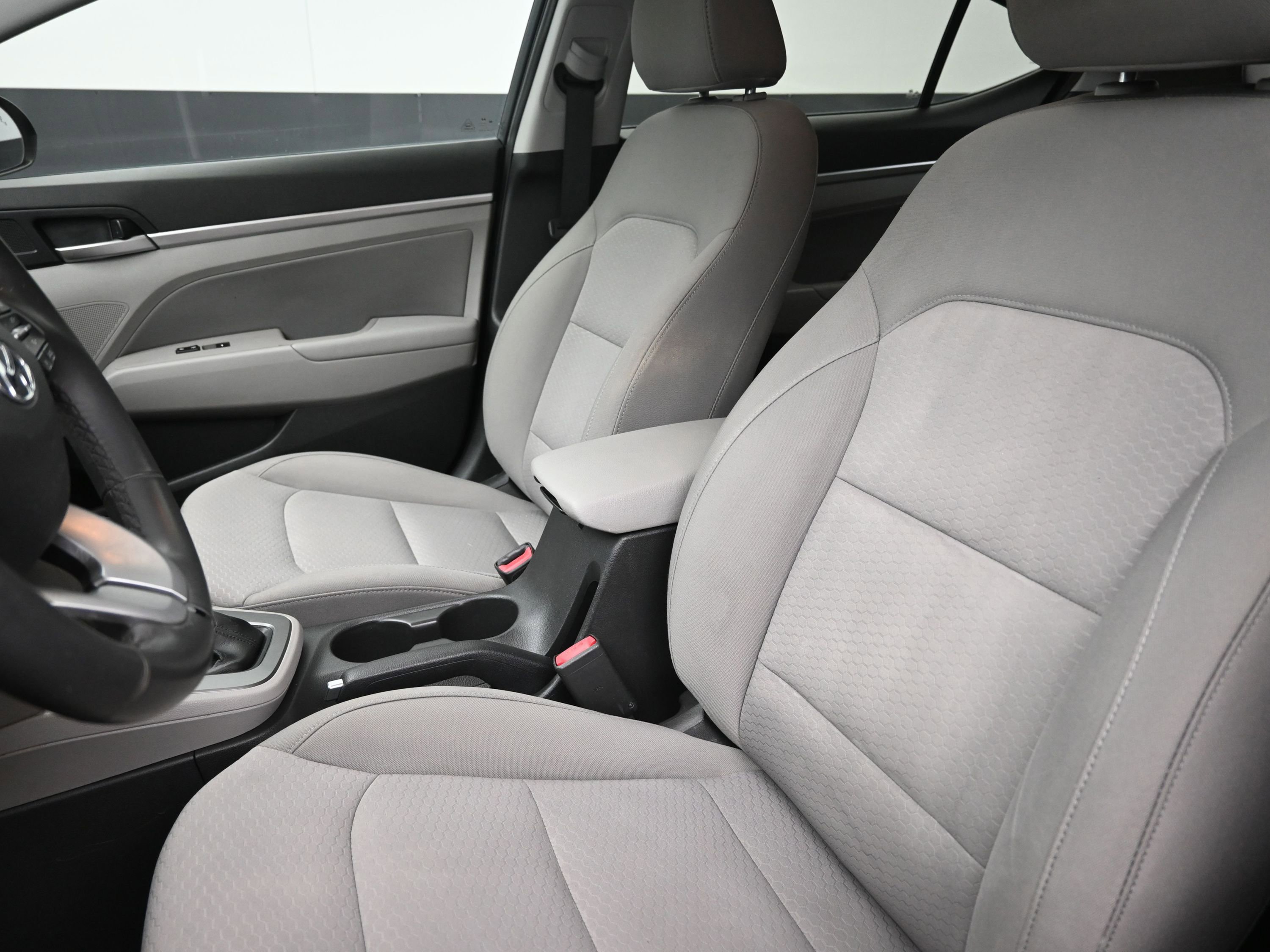 Used 2020 Hyundai Elantra Value Edition image 11