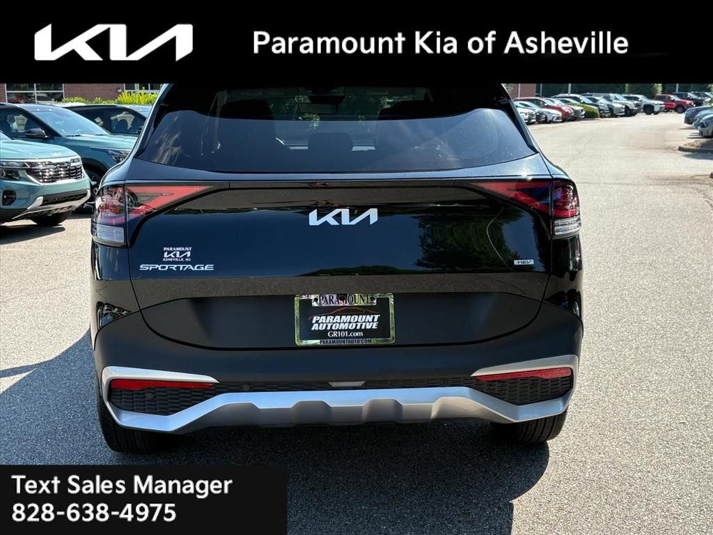 Certified 2025 Kia Sportage EX AWD/4WD image 5