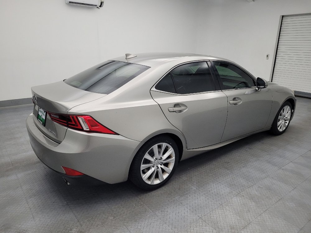 Used 2016 Lexus IS 200t RWD image 10