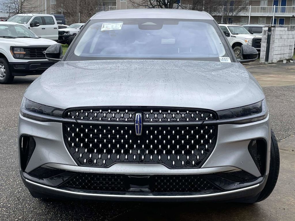 New 2026 Lincoln Nautilus Premier image 8