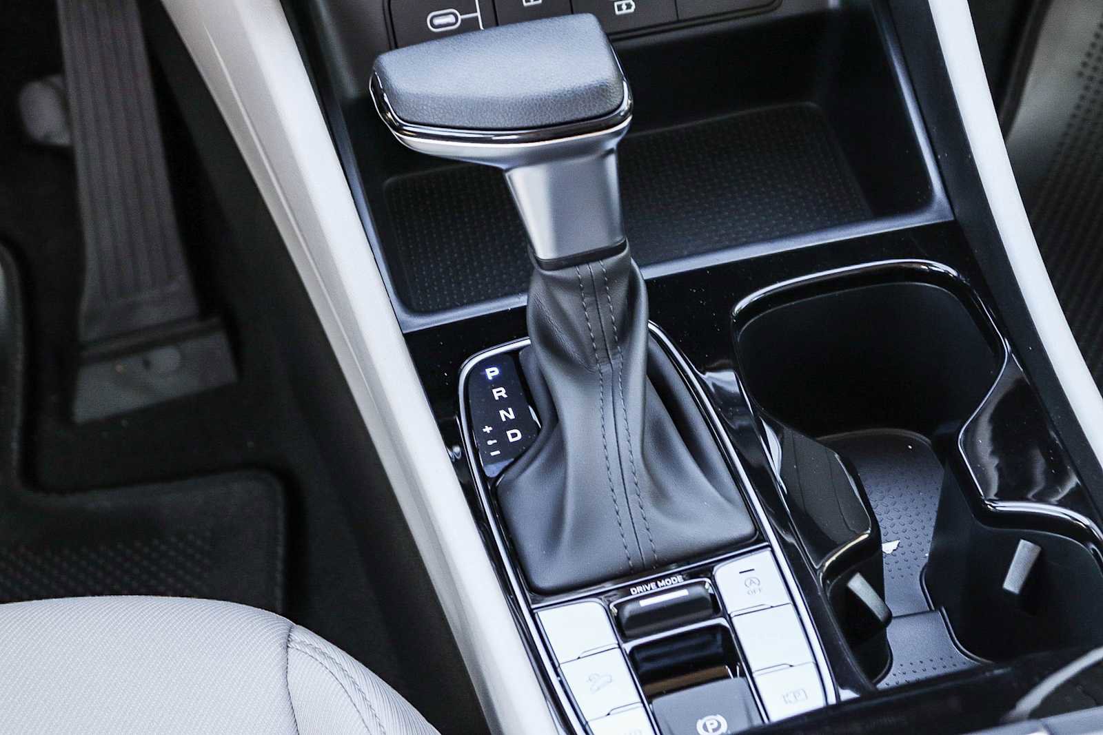 New 2026 Hyundai Tucson SEL FWD image 19