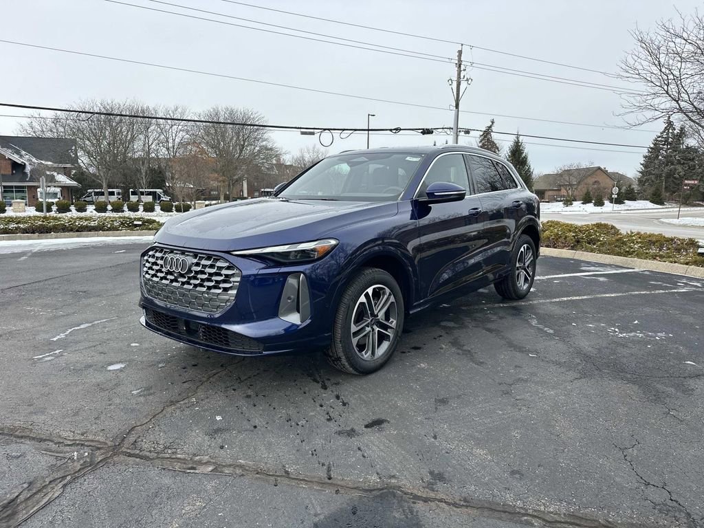 New 2025 Audi Q5 Premium image 3