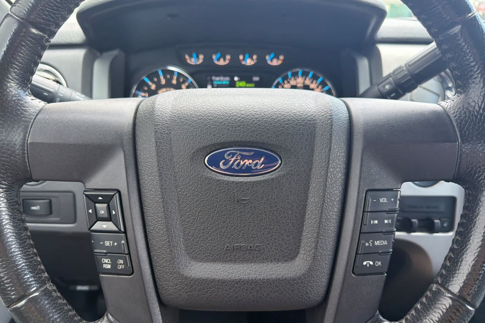 Used 2013 Ford F150 XLT w/ Luxury Equipment Group AWD/4WD image 21