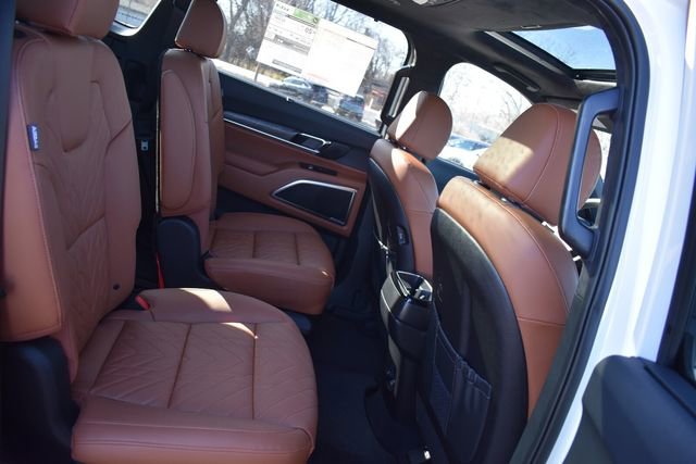 New 2025 Kia Telluride AWD image 16