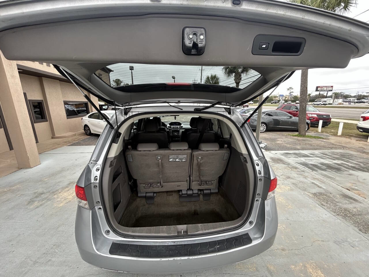 Used 2016 Honda Odyssey EX-L image 10