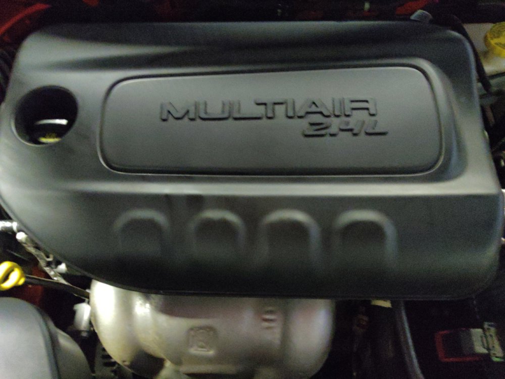 Used 2021 Jeep Cherokee Latitude FWD image 30
