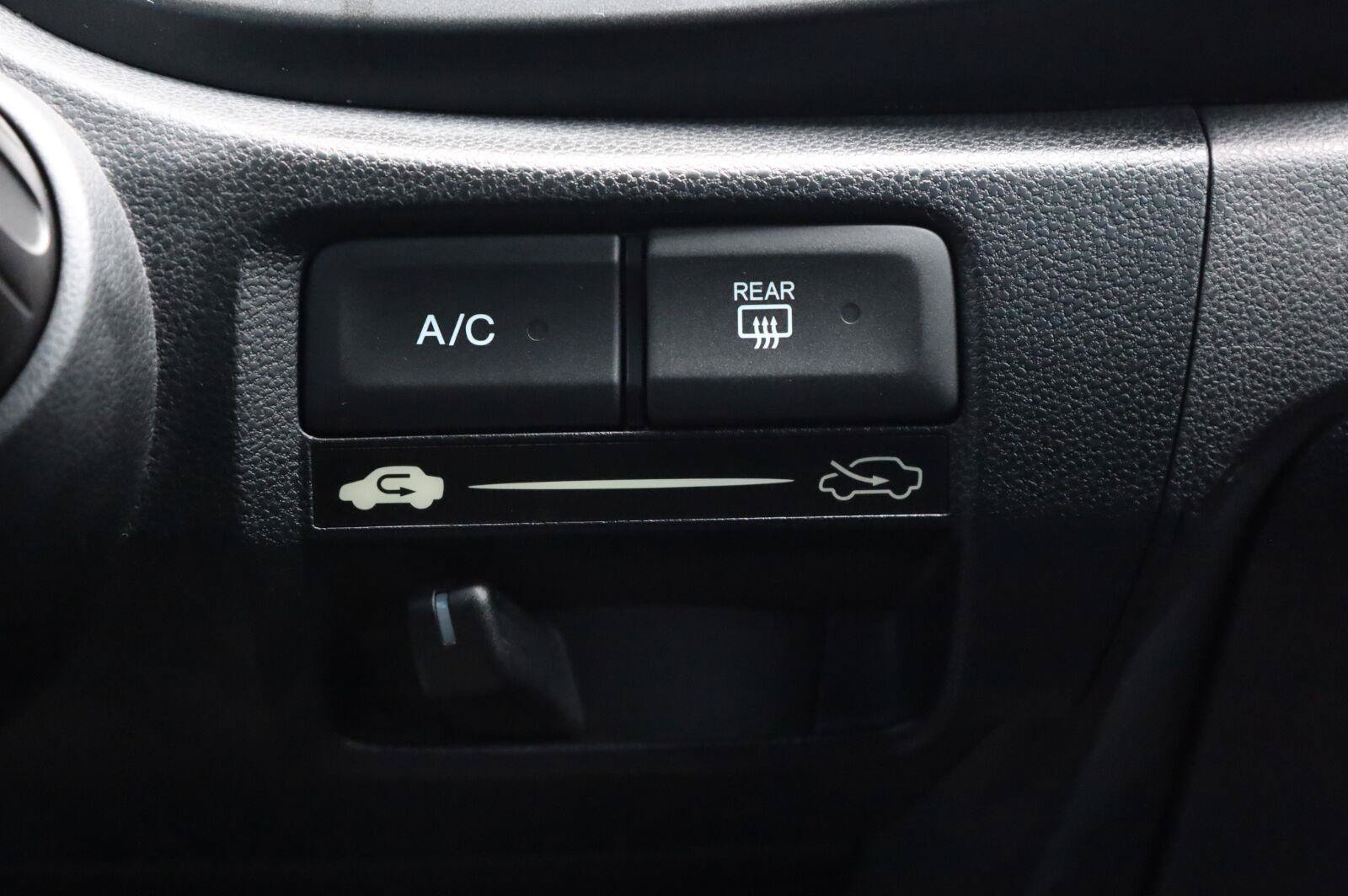 Used 2013 Honda Fit Sport image 34
