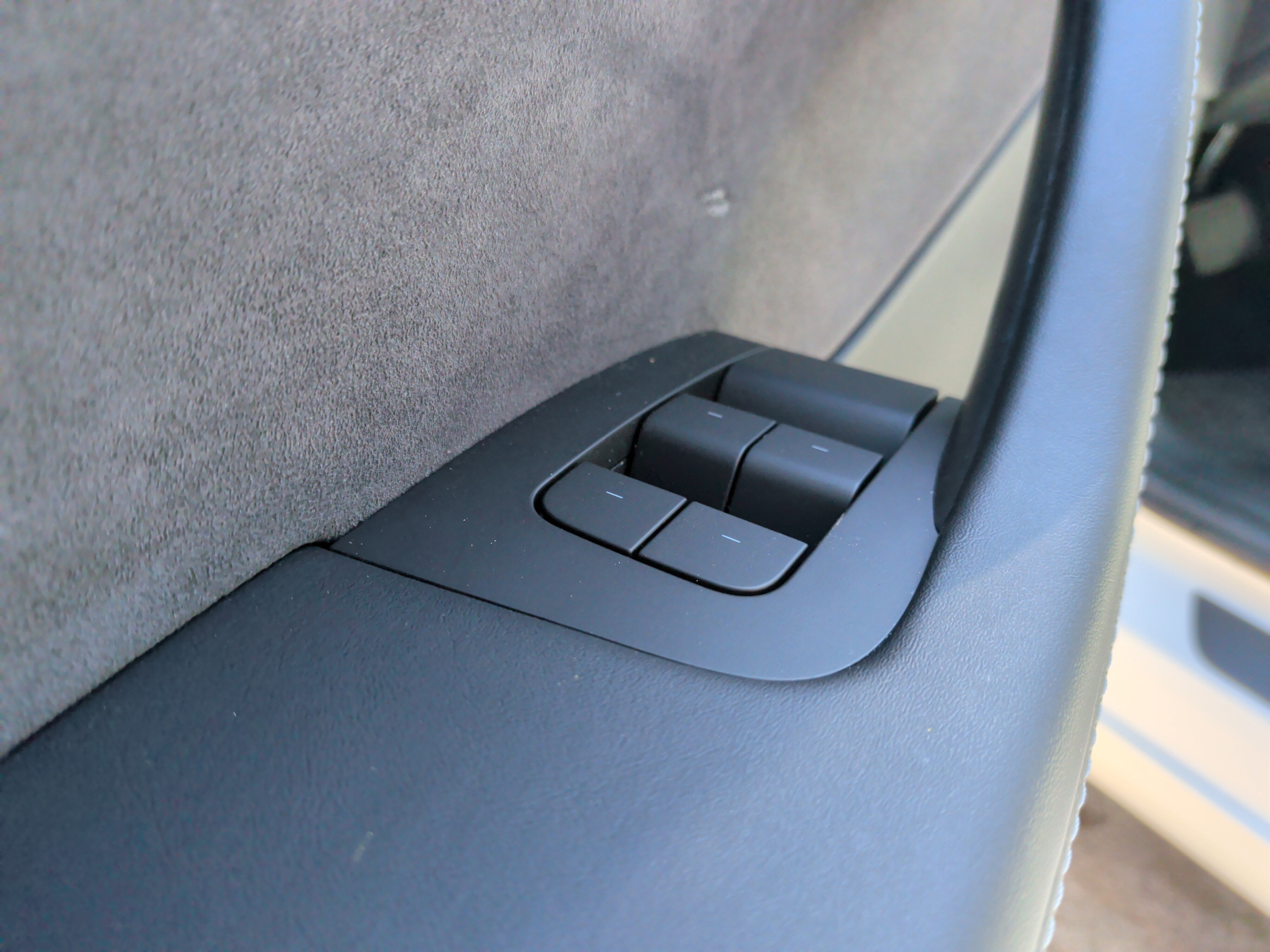 Used 2021 Tesla Model 3 Standard Range Plus image 15