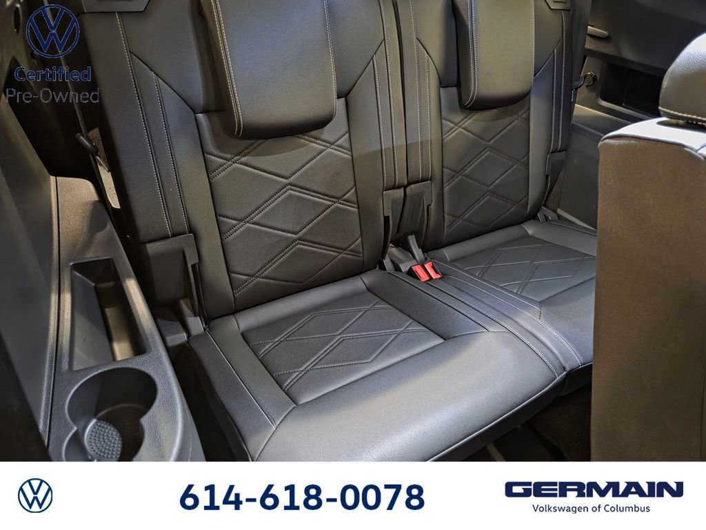 Used 2025 Volkswagen Atlas SE AWD/4WD image 19