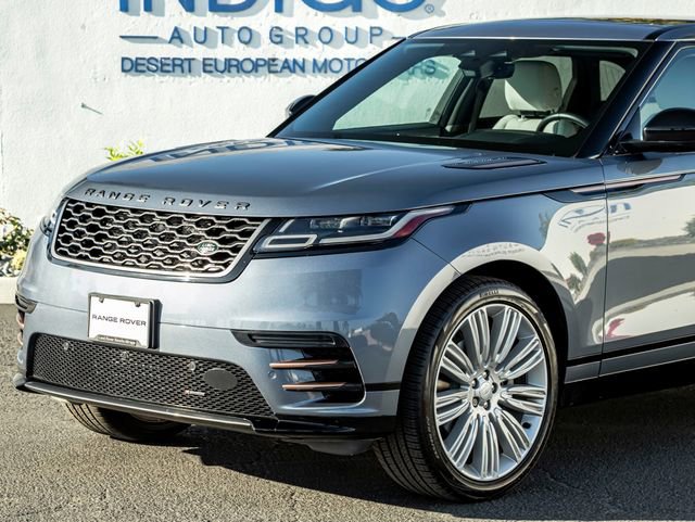 Used 2022 Land Rover Range Rover Velar R-Dynamic S image 2